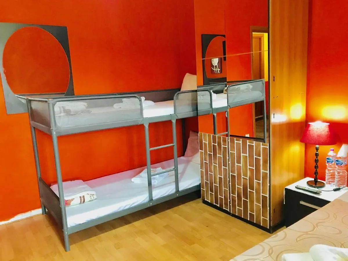 When In Rome Accommodation Guest House